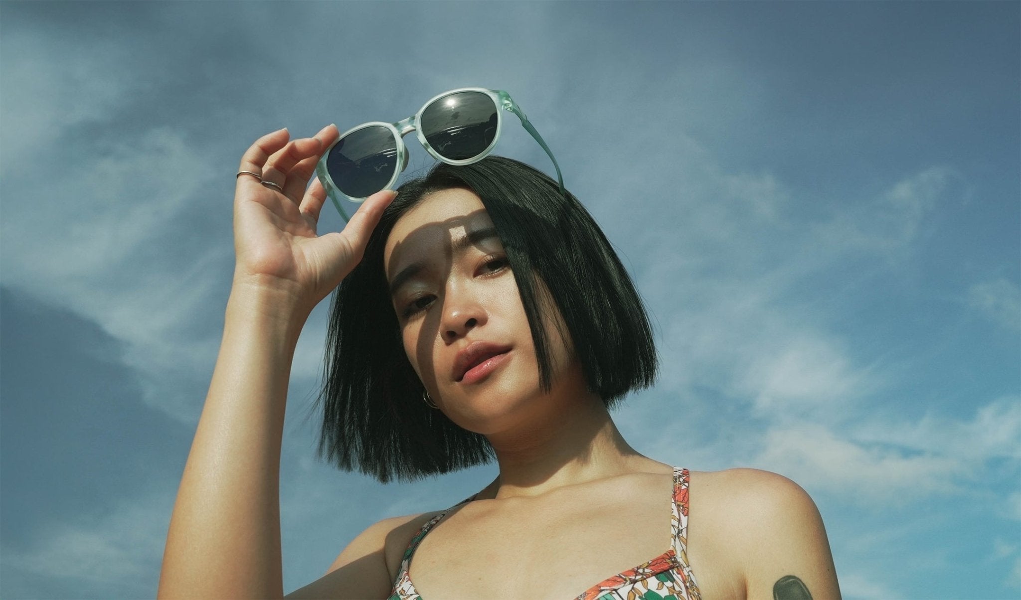 她不是天生閃耀,而是一步步,把每一道光留成自己的形狀|人物專訪 - 攝影師 Jamie(咪咪) - VIGHT