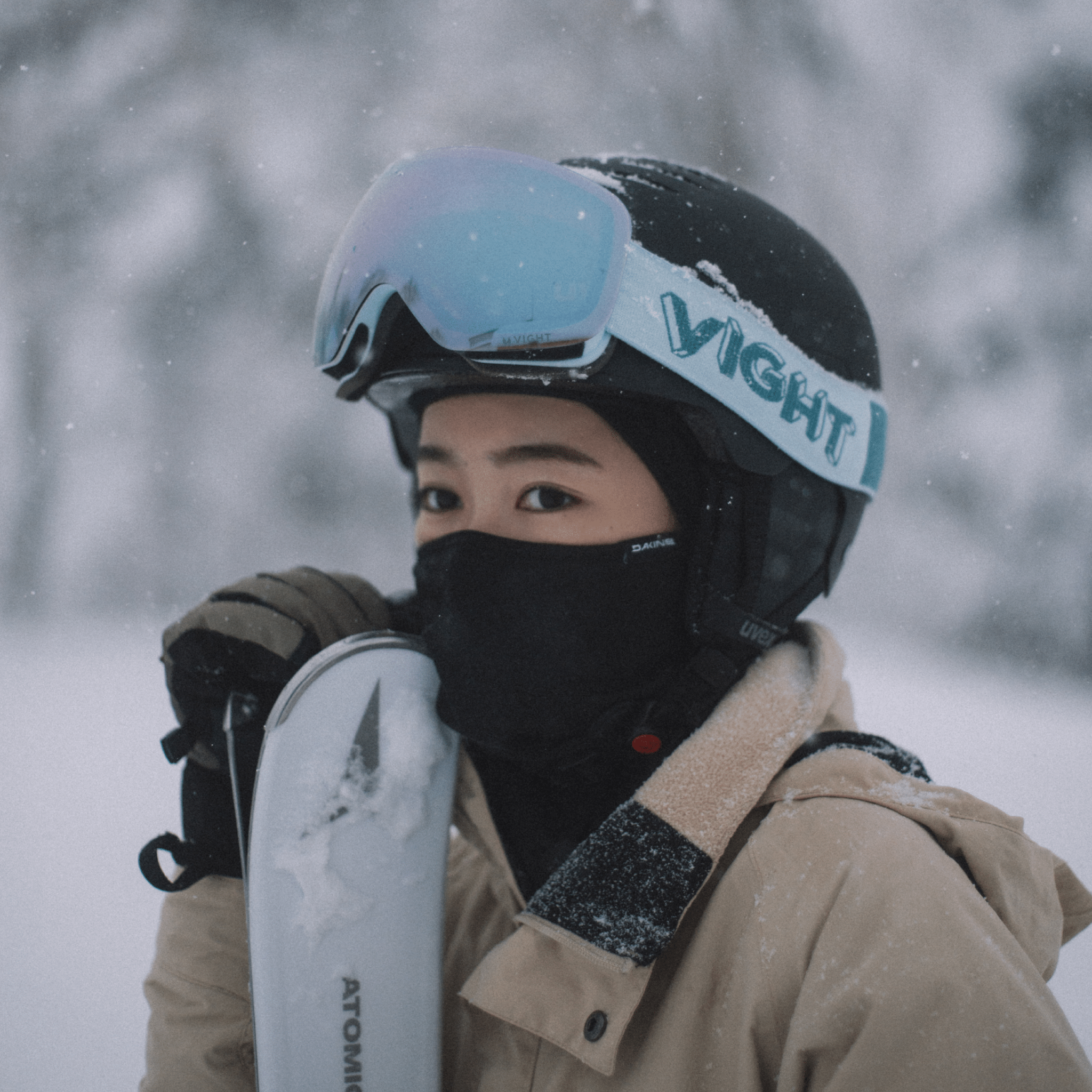 Auburn 雲朵藍 - VIGHT