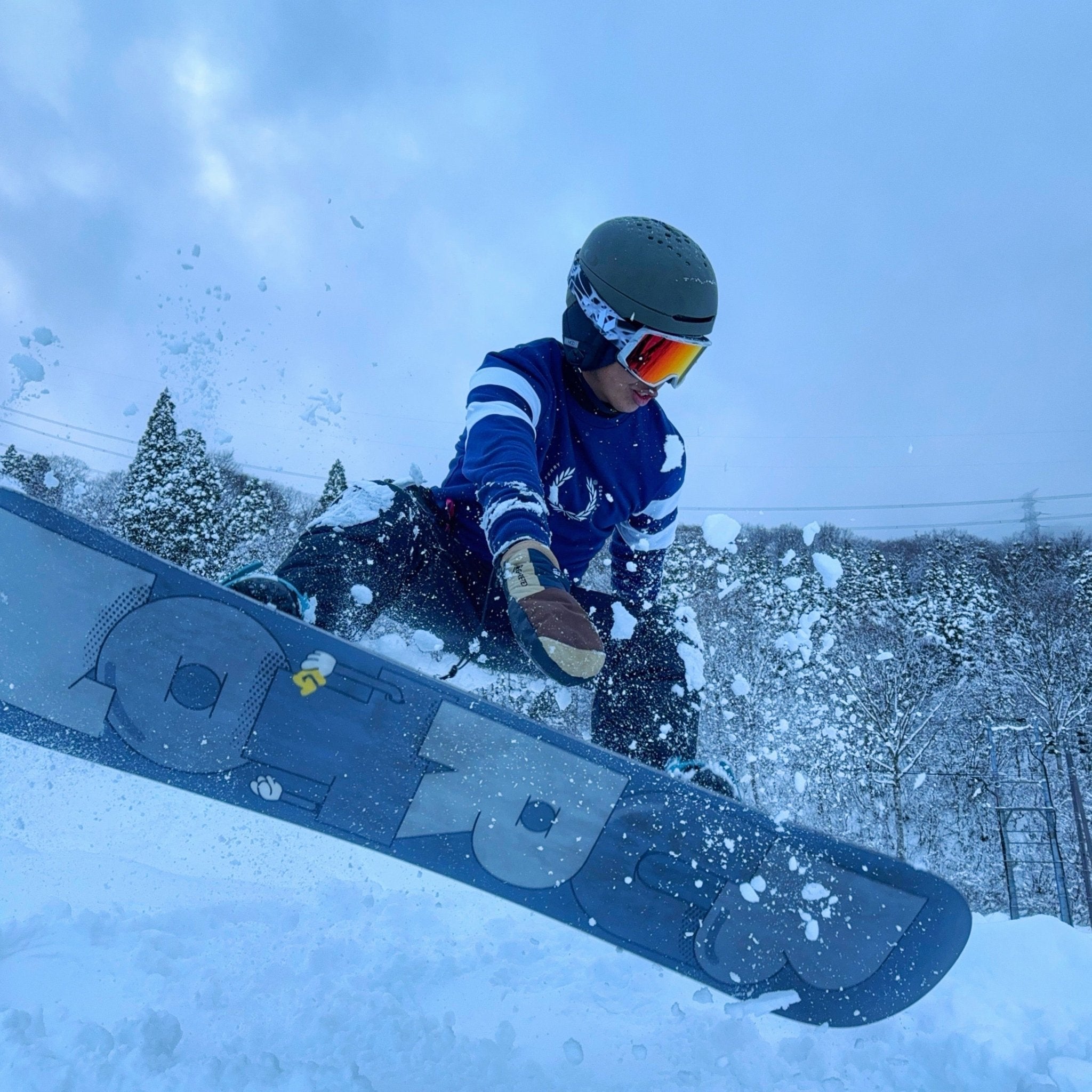 D22110006_Defender 2 赤棕紅 - VIGHT