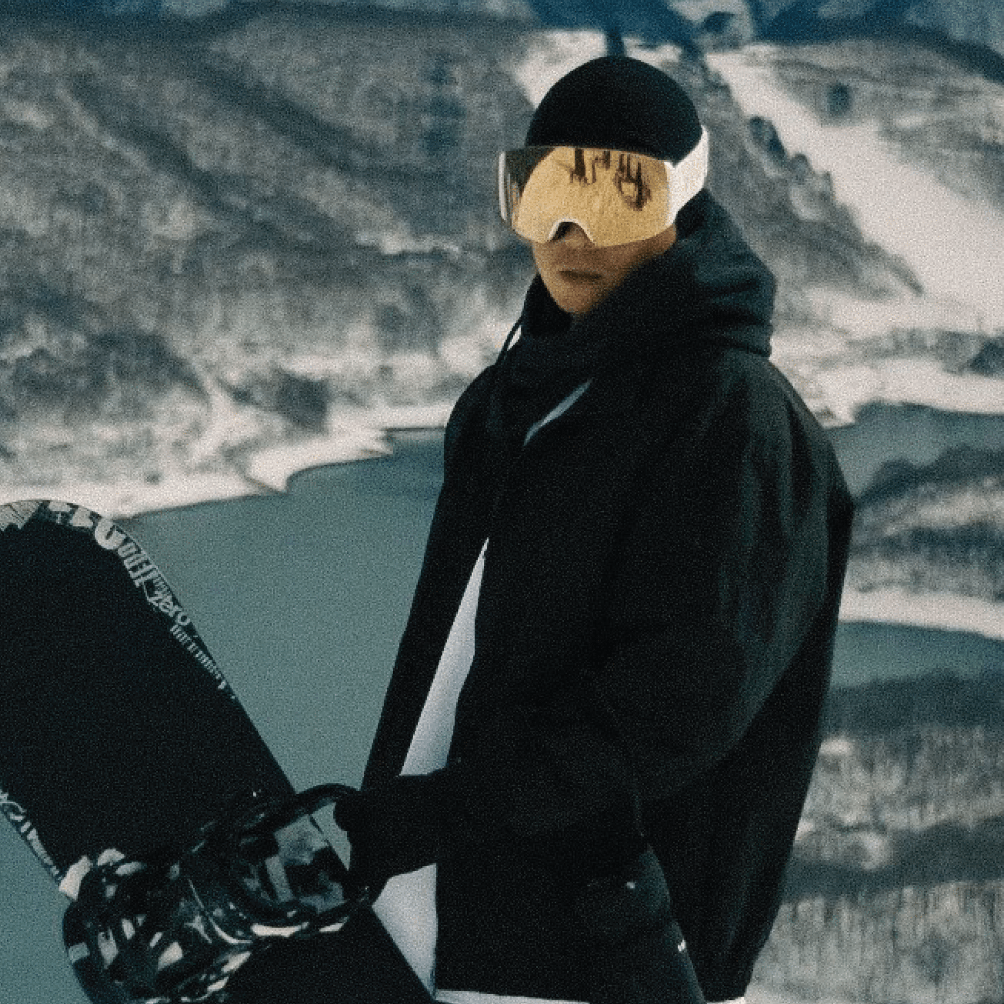 Mega S 鈦金色 - VIGHT