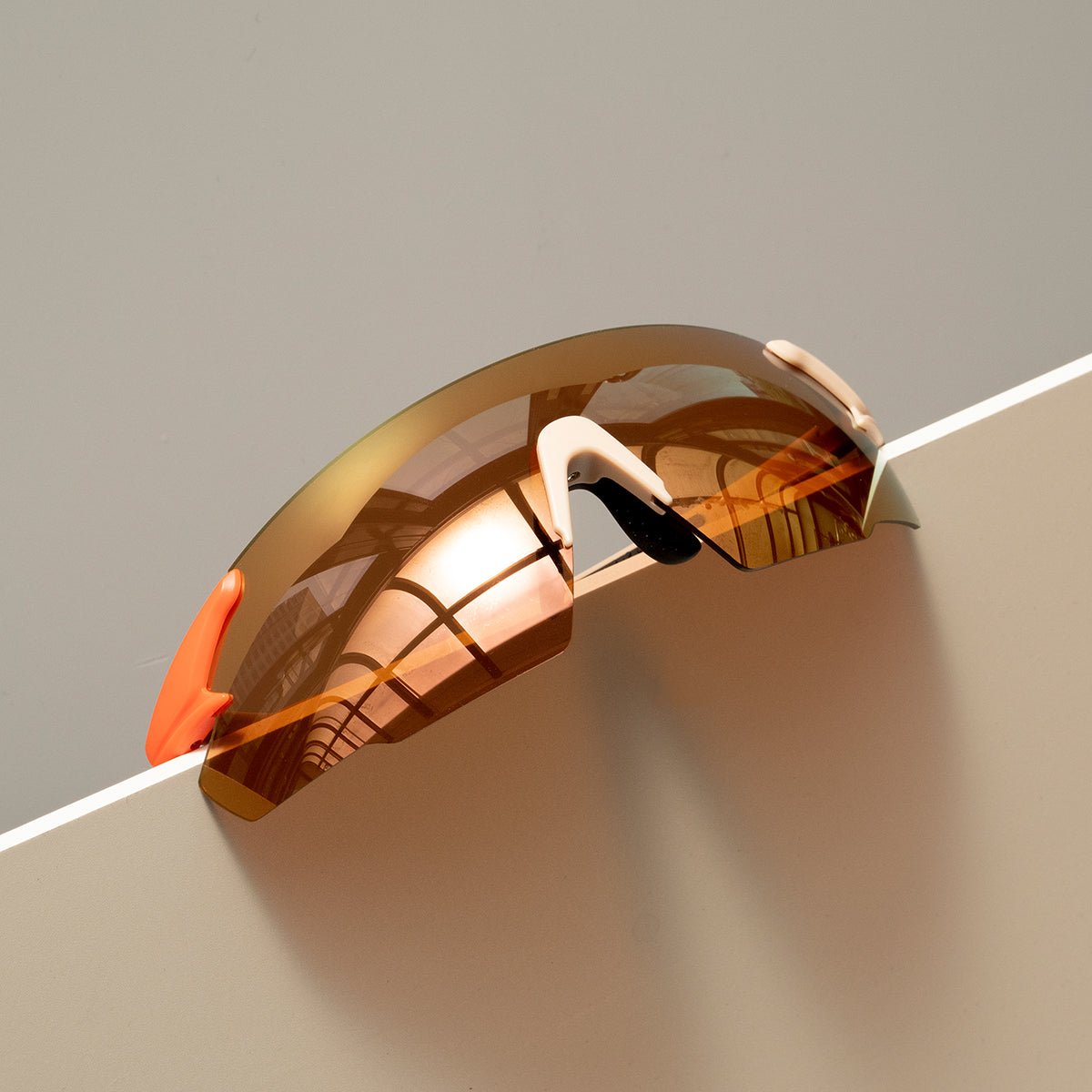 Airy 沙漠薄霧 - VIGHT