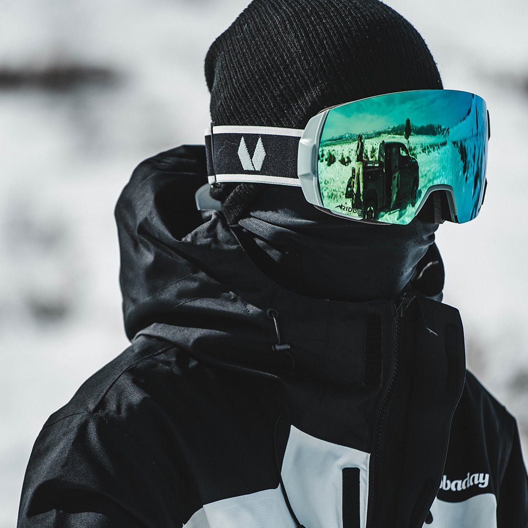 Mega 雪松灰綠 - VIGHT