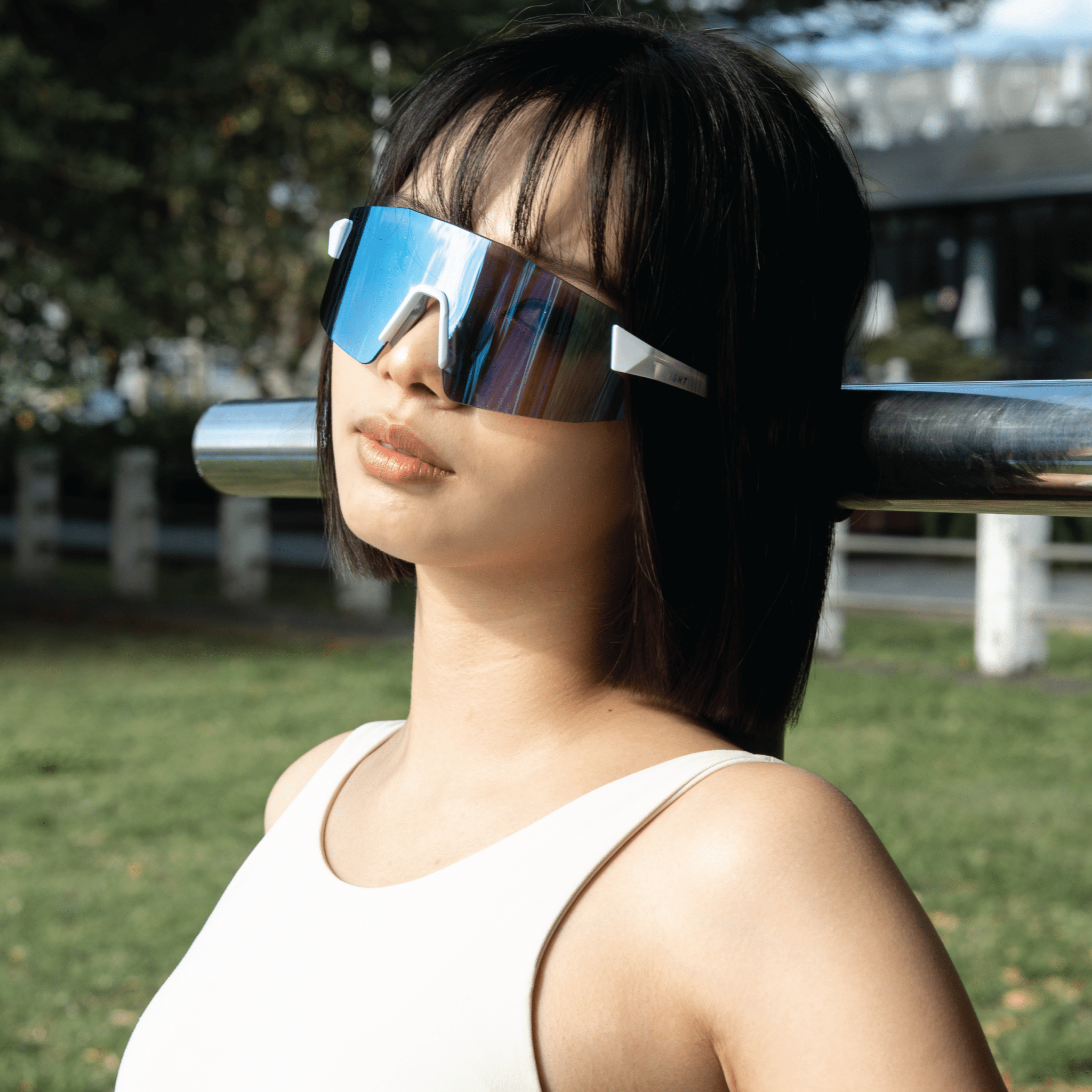 C24305008｜CORSA 冰融藍 (變色鏡片) - VIGHT