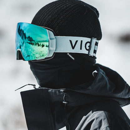 M21099001＿Mega 雪松灰綠 - VIGHT