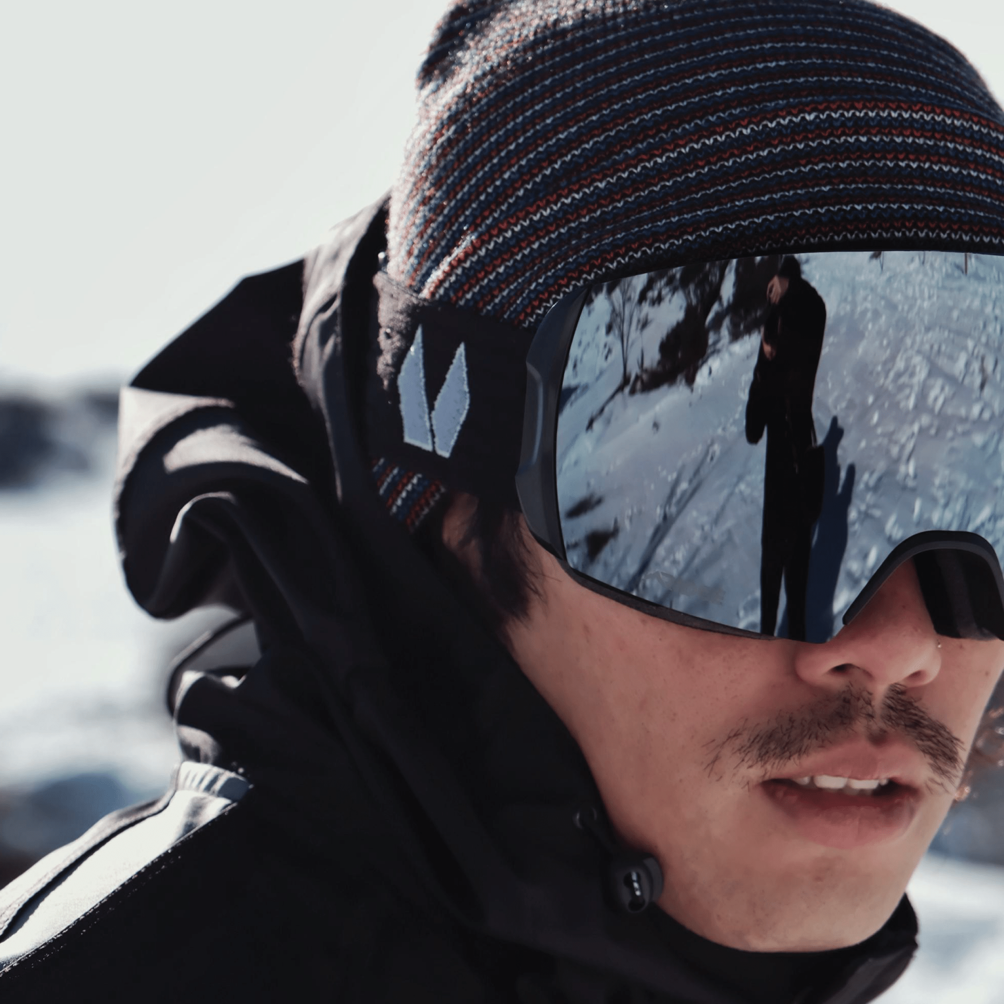 MEGA S 沉靜黑 - VIGHT