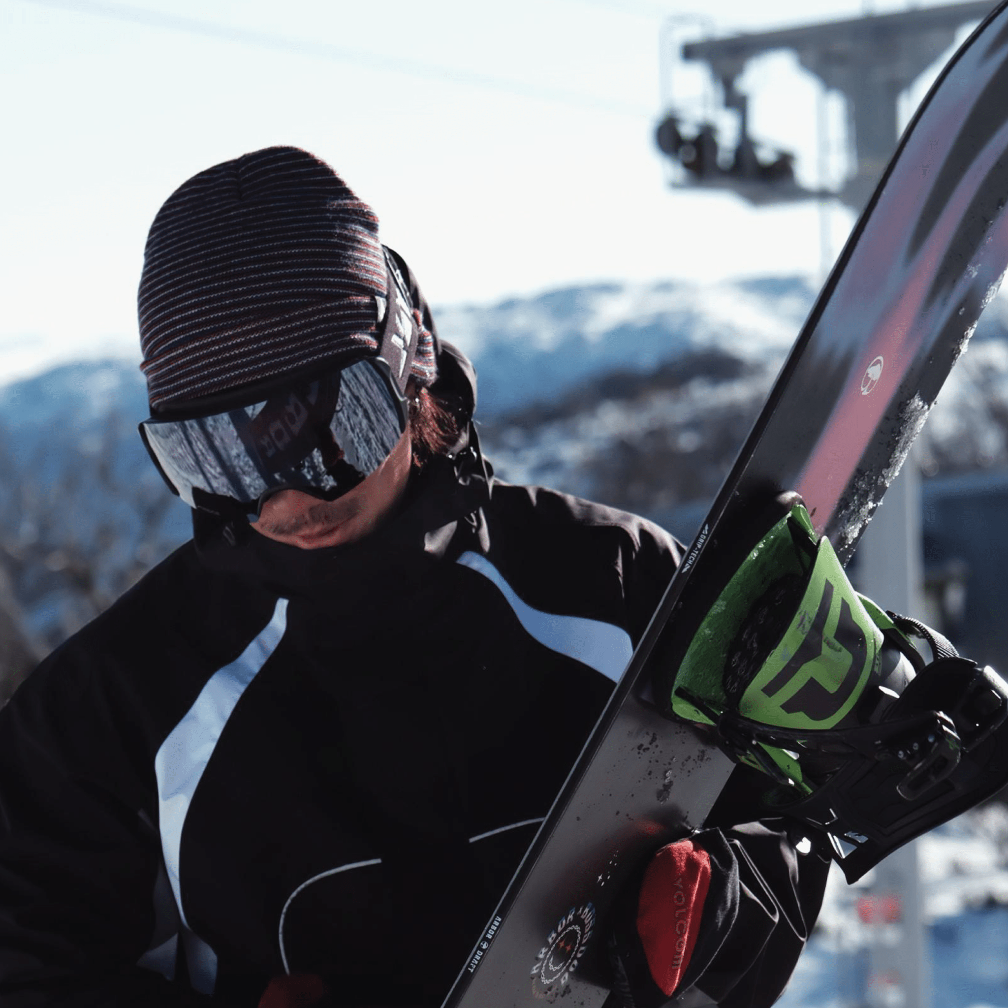 MEGA S 沉靜黑 - VIGHT