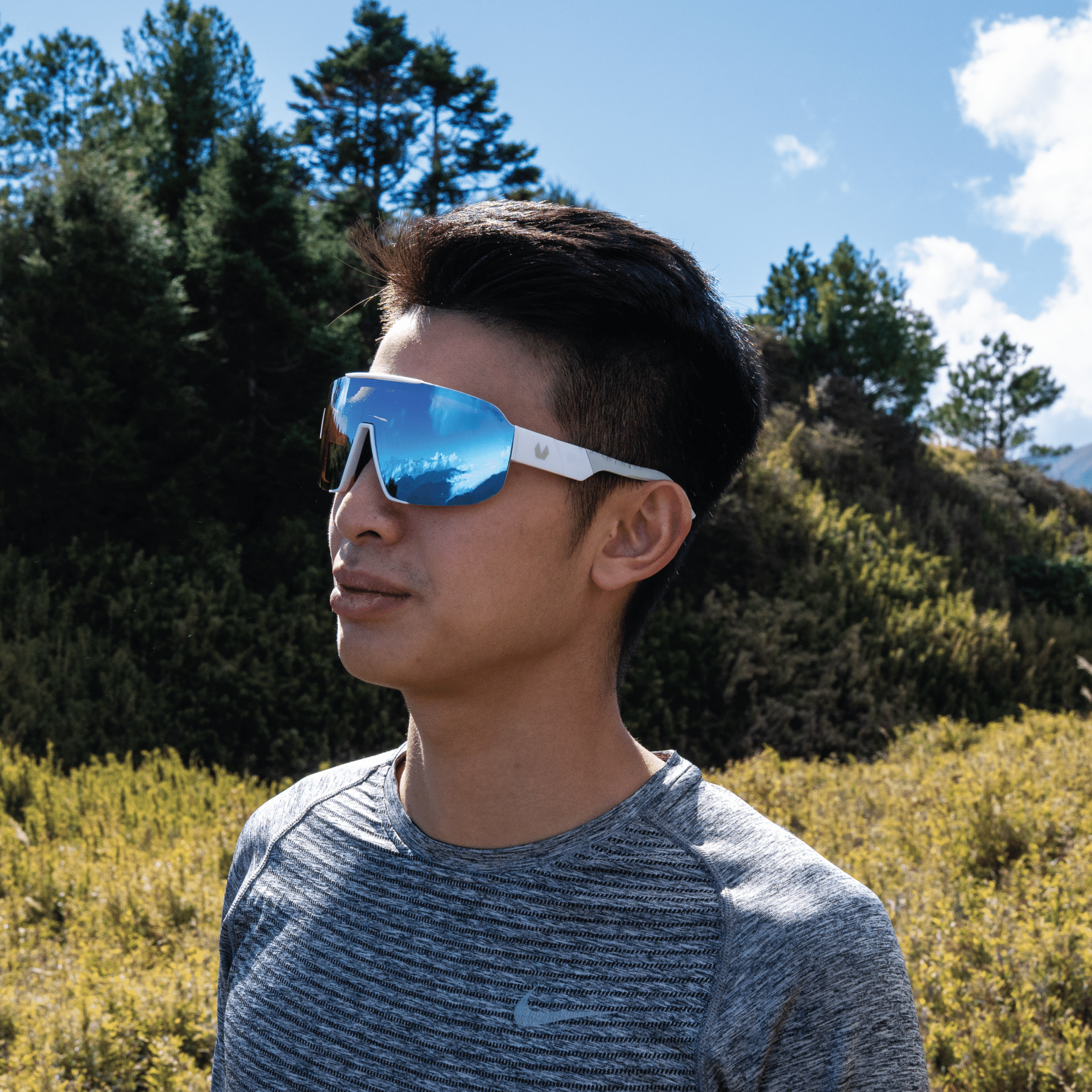 Urban 3 冰石藍（高對比鏡片） - VIGHT